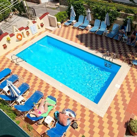 Kiriakos 3* Crete Island