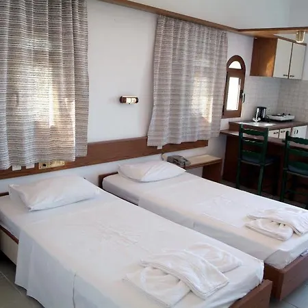 Aparthotel Kiriakos